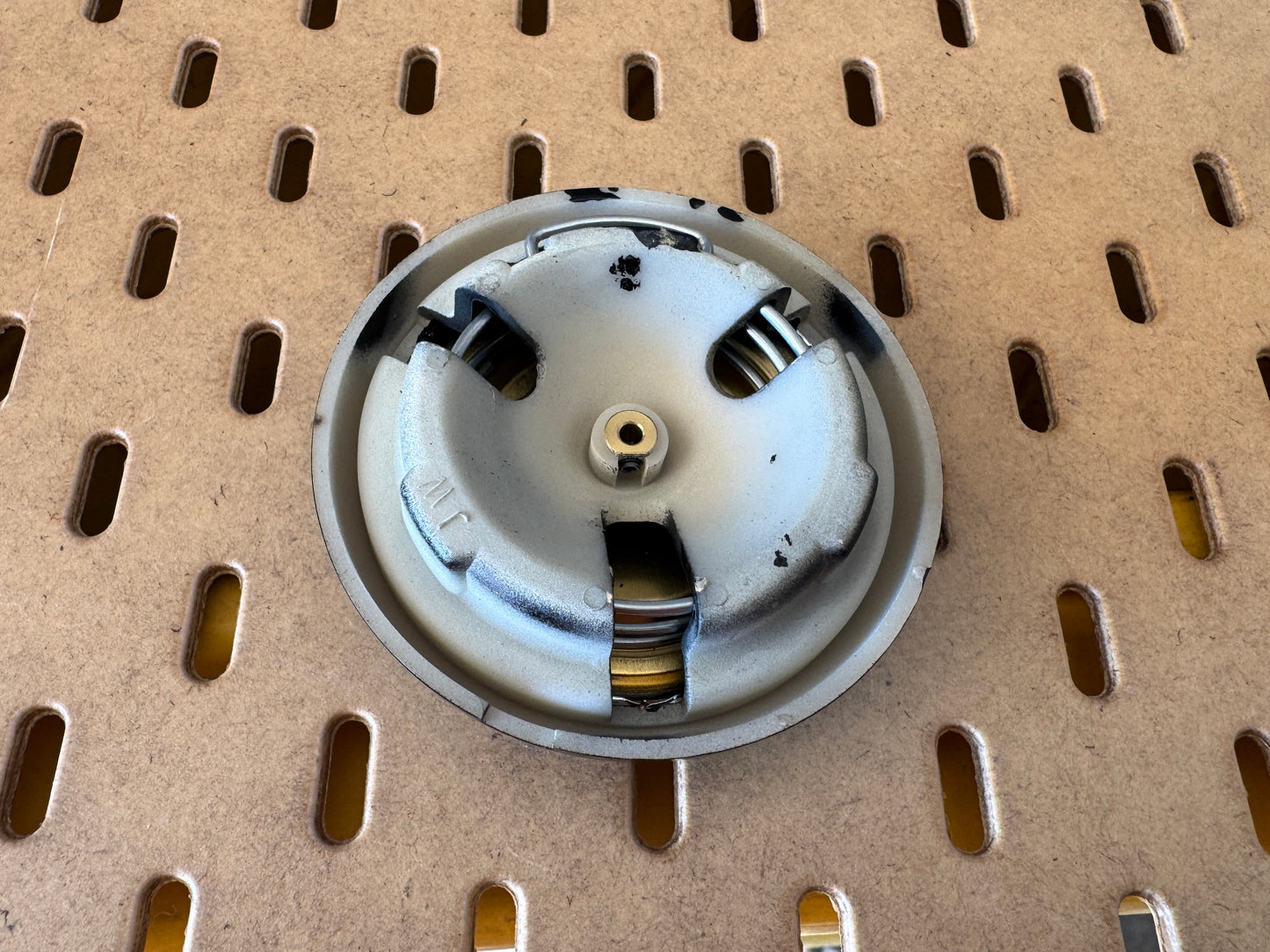 Early Style Wolfsburg Horn Button Black Gold