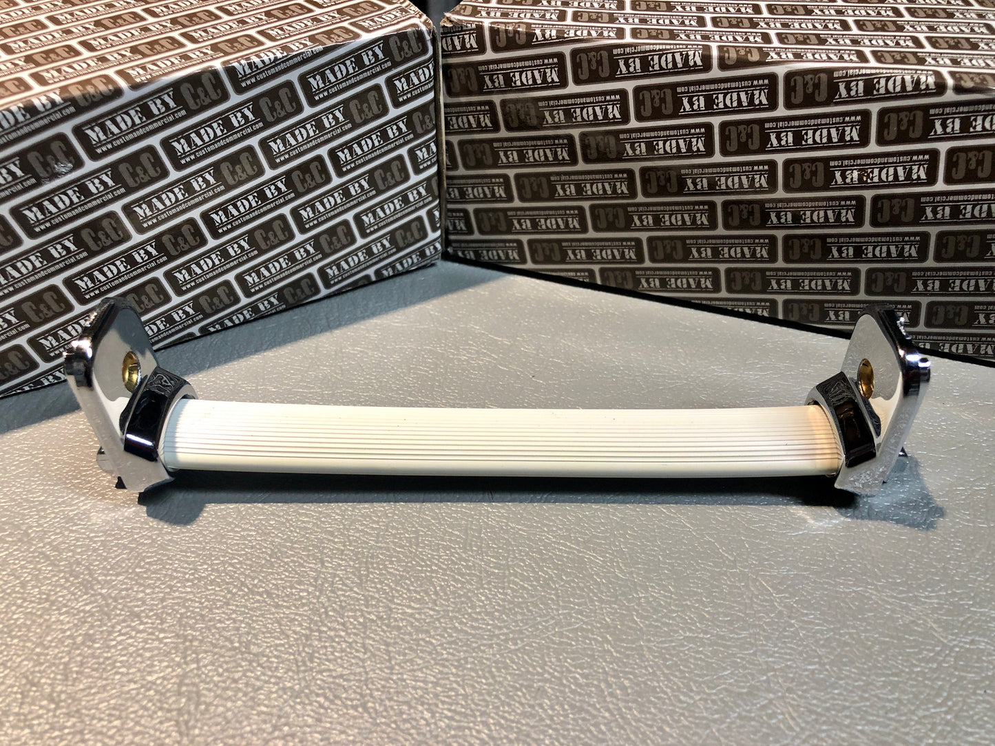 Deluxe Cream and Chrome Door Pulls 68-79 Bus