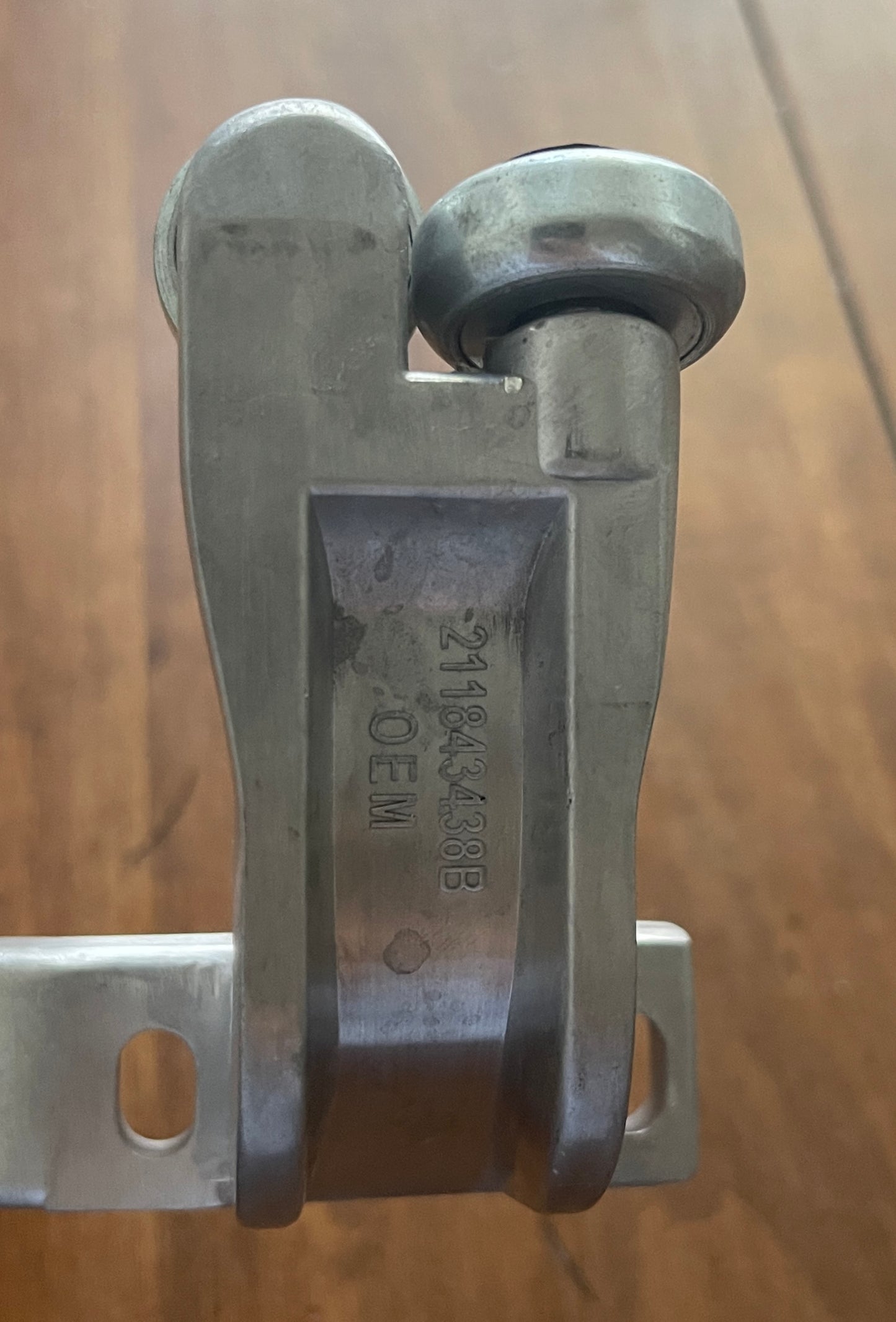 Slider Door Bottom Runner Unit