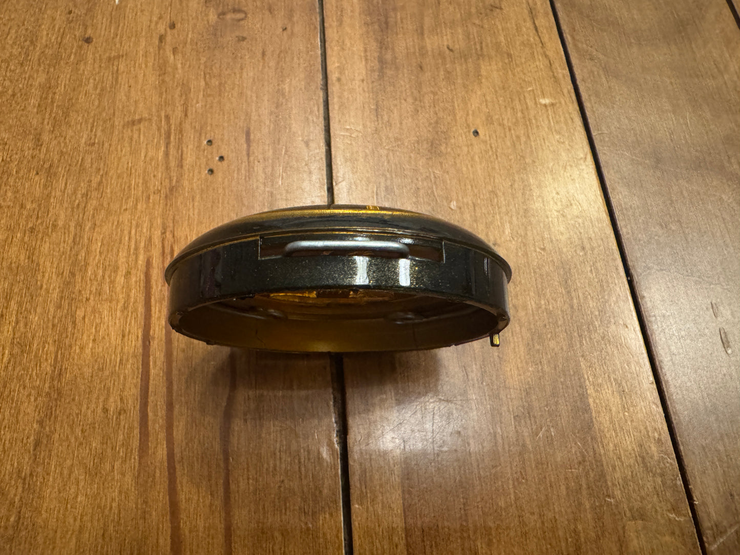 Horn Button Wolfsburg Crest Black And Gold