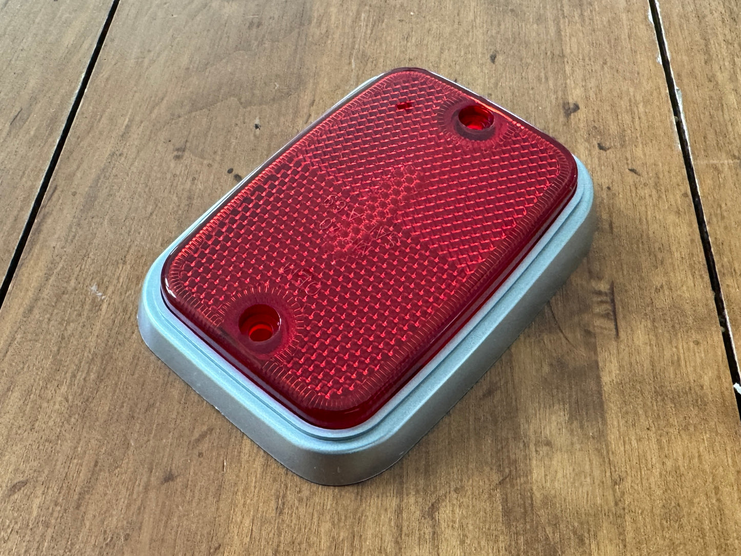 Side Marker - Red / Silver