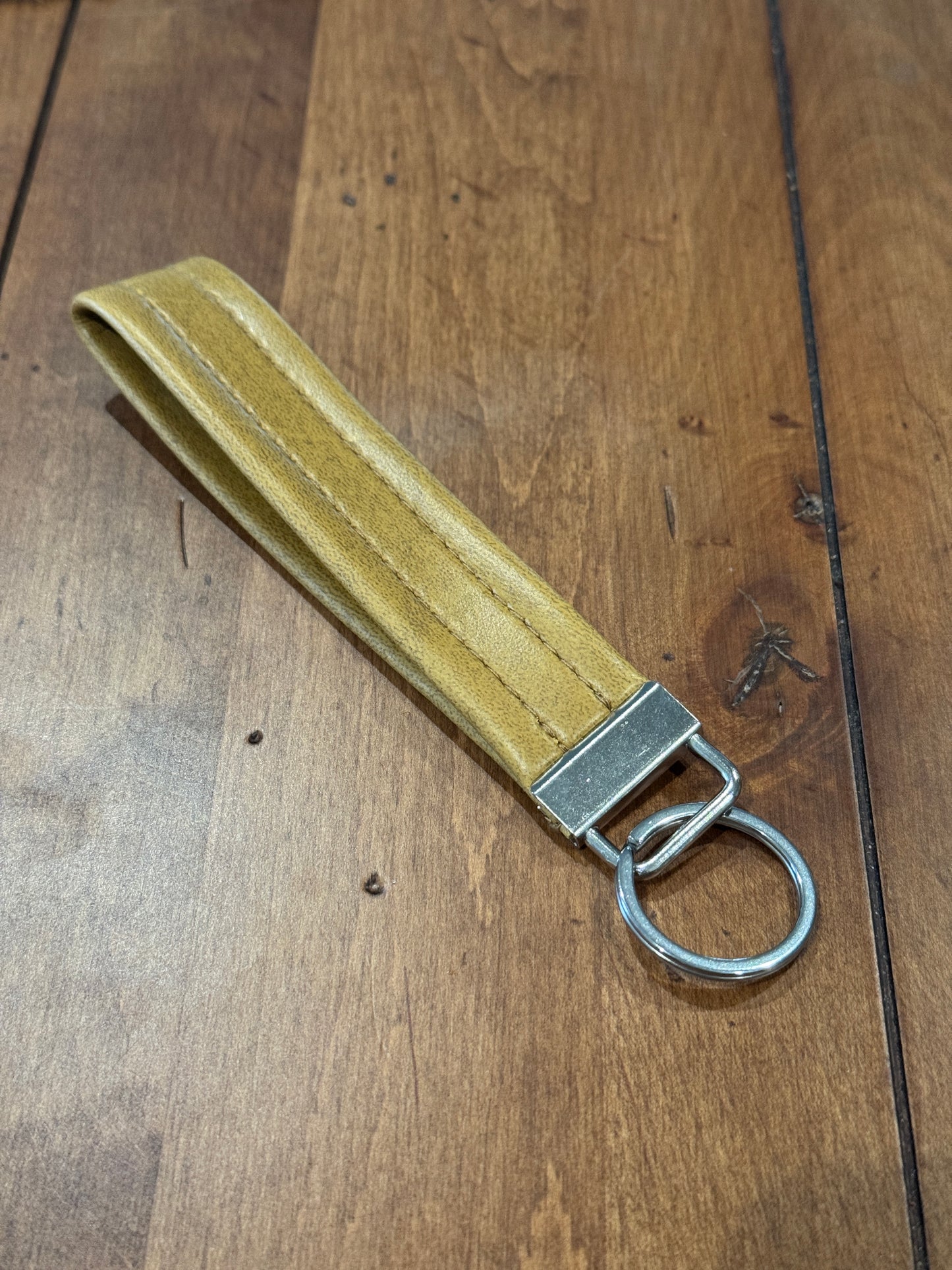 Westfalia Key Ring in Mustard Vinyl