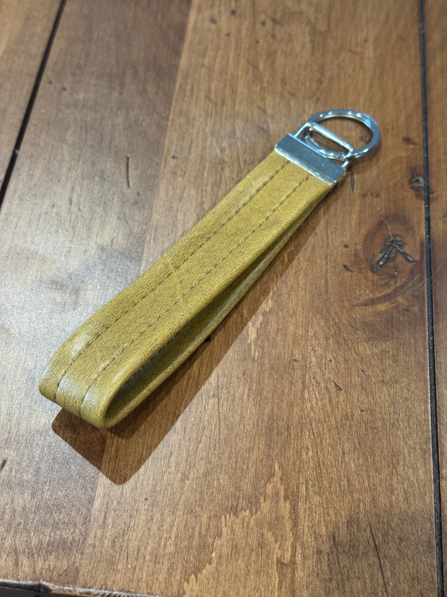 Westfalia Key Ring in Mustard Vinyl