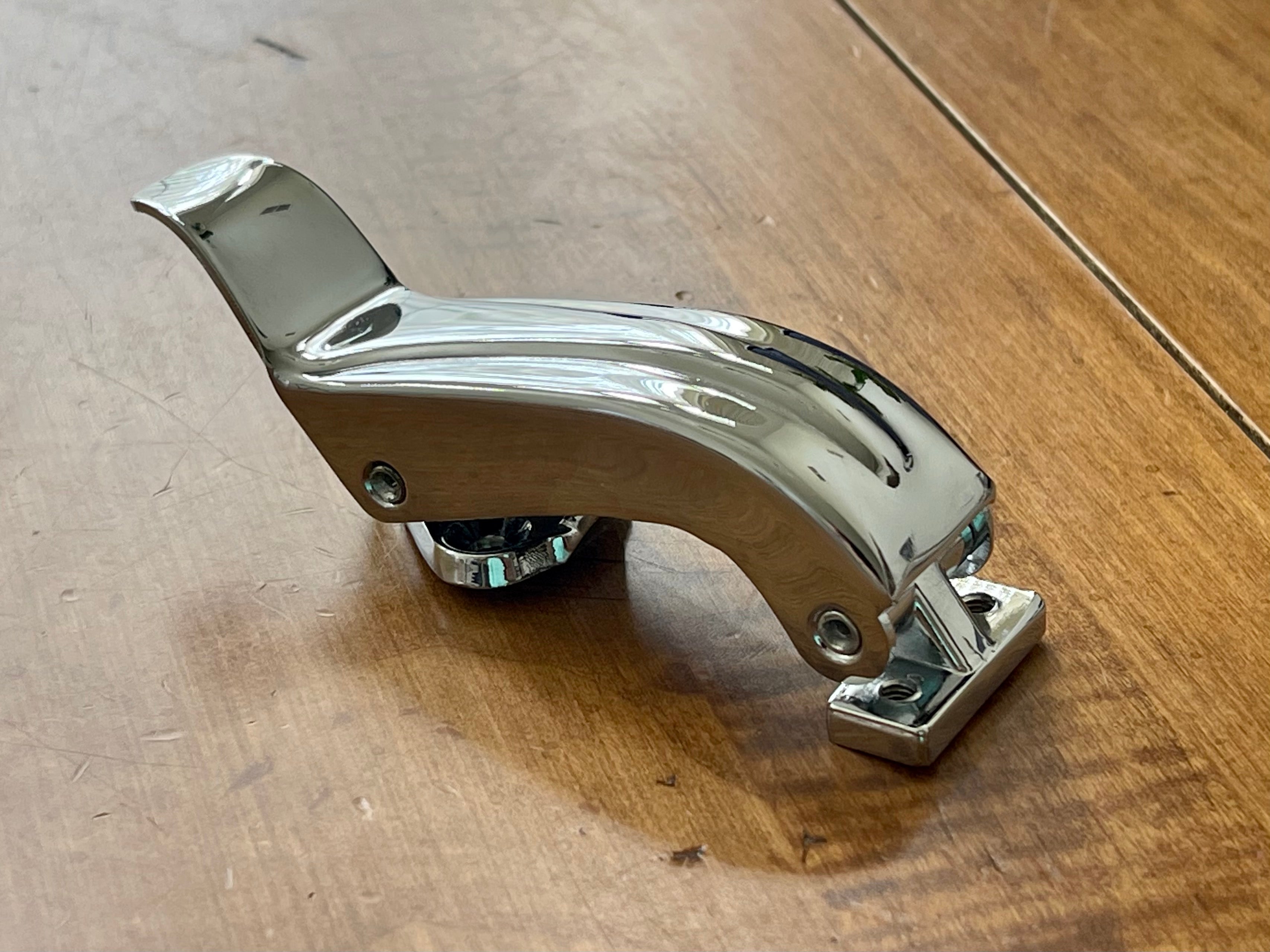 Early pop out window latch. – Resto Bus Parts