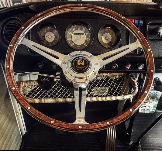 Steering wheel polished with slotted spokes by Aircooled Accessories .
