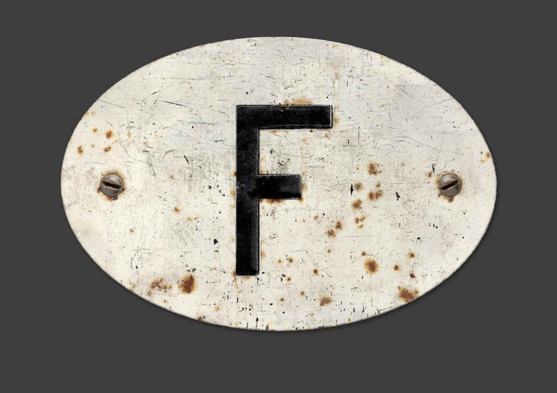 Magnetic Patina France F Country Badge